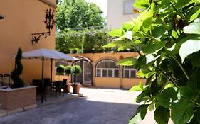 Villa Matissa Apartments